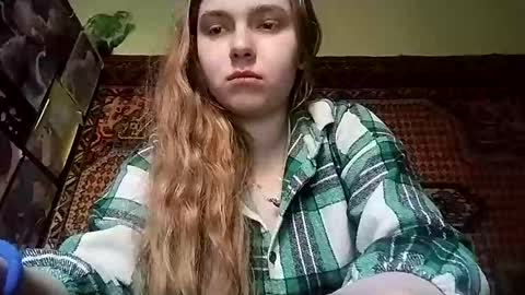 kikibang_ online show from November 29, 2025, 8:17 am