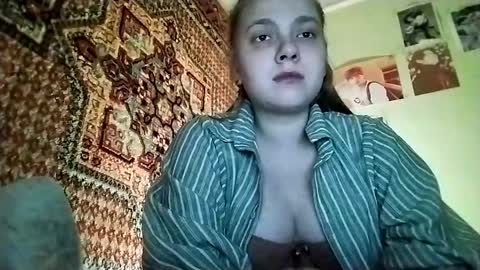 kikibang_ online show from March 29, 2026, 7:25 pm