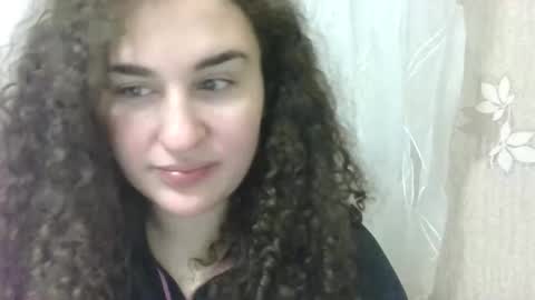 Catty online show from December 1, 2025, 6:35 pm