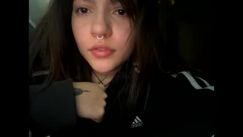kikilove15 online show from May 15, 2026, 9:44 pm