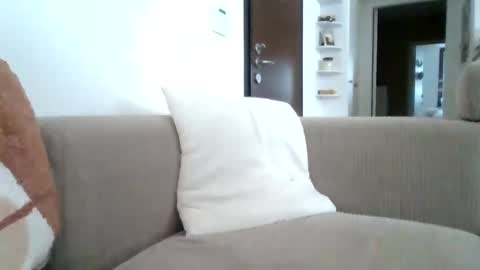 Snapshot of kikkus01 chatting on November 8, 2025, 12:27 pm kikkus01 online show from November 8, 2025, 12:27 pm