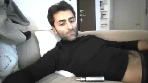 kikkus01 online show from January 9, 2026, 1:03 pm