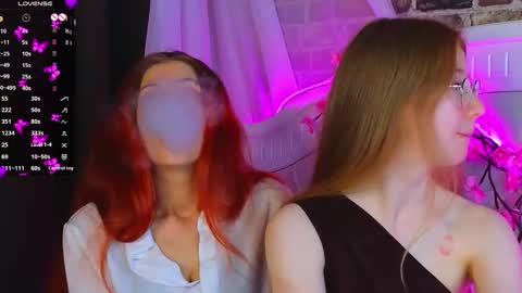 Snapshot of kim__dunn chatting on November 6, 2025, 8:43 pm CatherineBarkJamieWallace online show from November 6, 2025, 8:43 pm