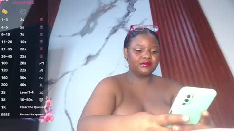 Snapshot of kim_brown2 chatting on June 11, 2026, 2:53 am Kim Follow me please online show from June 11, 2026, 2:53 am