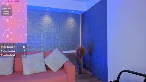 Snapshot of kim_brown_ chatting on January 15, 2025, 2:02 pm Kim online show from January 15, 2025, 2:02 pm