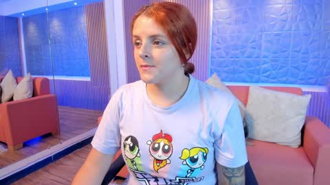 Snapshot of kim_brown_ chatting on February 5, 2025, 12:06 pm Kim online show from February 5, 2025, 12:06 pm