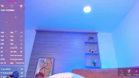 Snapshot of kim_brown_ chatting on February 11, 2025, 3:29 pm Kim online show from February 11, 2025, 3:29 pm