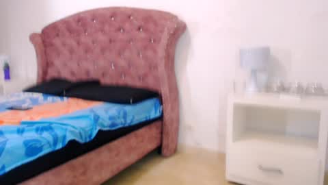 K I M online show from January 28, 2025, 11:38 am