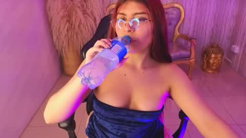 kim_lush_s online show from November 7, 2025, 8:53 pm