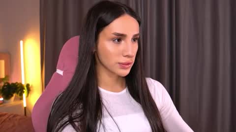 Kim Oberlin online show from November 8, 2025, 11:10 am