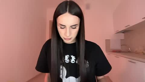 Kim Oberlin online show from April 17, 2026, 5:05 pm