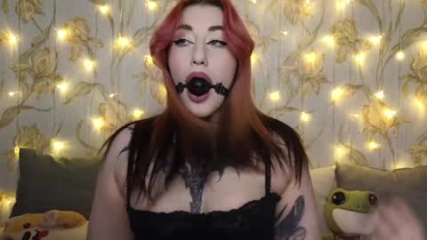 Snapshot of kim_possible1 chatting on December 16, 2024, 11:01 am Hi Im Kimberly but u can call me Kim. Turn on ur sound i love to talk and moan online show from December 16, 2024, 11:01 am