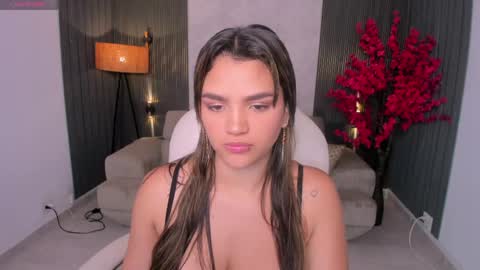 Snapshot of kim_stonee_ chatting on May 4, 2026, 7:21 pm Kim online show from May 4, 2026, 7:21 pm