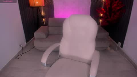 Snapshot of kim_stonee_ chatting on May 29, 2026, 7:34 pm Kim online show from May 29, 2026, 7:34 pm