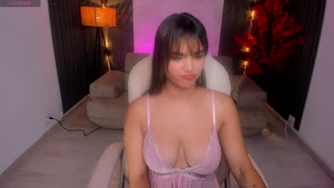 Snapshot of kim_stonee_ chatting on May 30, 2026, 7:33 pm Kim online show from May 30, 2026, 7:33 pm