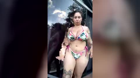 Snapshot of kim_velez chatting on June 14, 2026, 10:45 pm Kim Velez SCORE Girl online show from June 14, 2026, 10:45 pm
