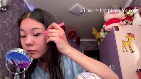 Snapshot of kimbergilger chatting on May 22, 2026, 7:48 am Polly online show from May 22, 2026, 7:48 am