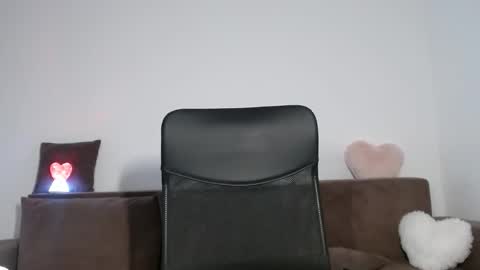 Kim online show from March 11, 2026, 6:08 am