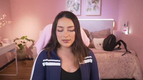 Kimberly 1200-1900 GMT-5 online show from February 15, 2026, 5:09 pm