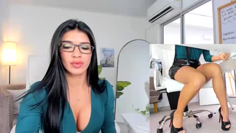 Melissa online show from December 12, 2024, 7:15 pm