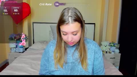 kimberly_mmm online show from September 18, 2025, 12:40 pm