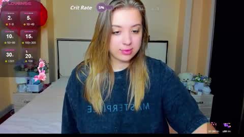 kimberly_mmm online show from September 19, 2025, 4:18 pm