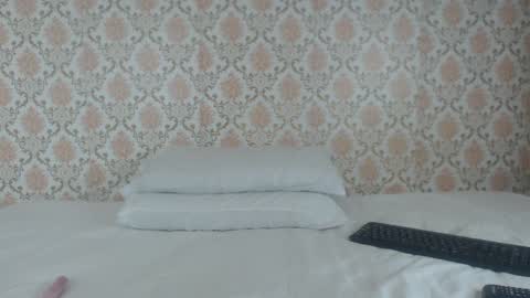 Kimberly online show from February 2, 2025, 11:32 pm