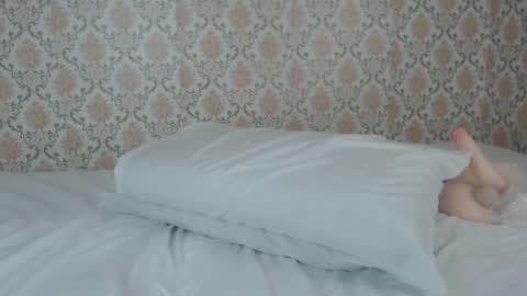 Kimberly online show from February 10, 2025, 2:08 am