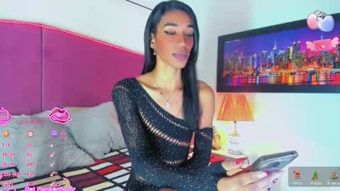 Your Queen KIM online show from December 19, 2025, 6:48 pm