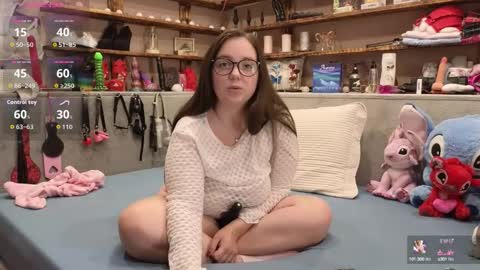 kimberlycaprice online show from October 8, 2025, 5:27 am