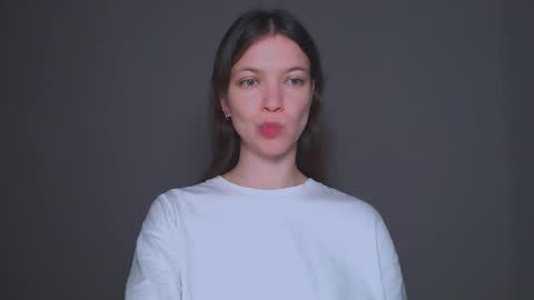 Kimberly online show from November 10, 2025, 8:46 am