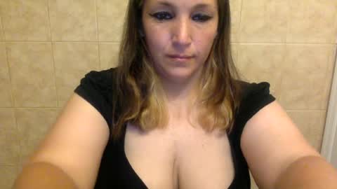 KimberlyLynn online show from July 8, 2026, 11:04 am