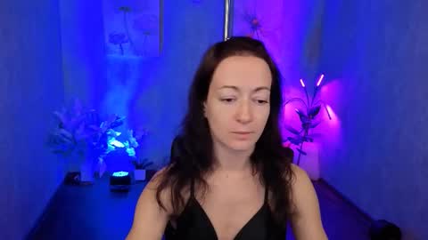 Kimberly online show from September 14, 2025, 1:54 pm