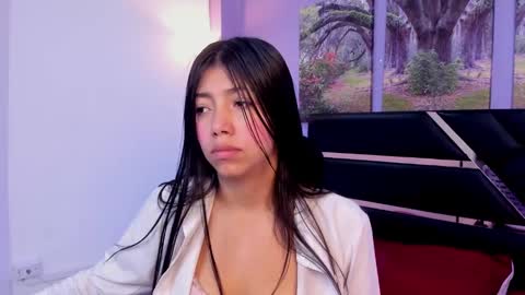 Kimberly Villalobos online show from December 26, 2024, 11:32 am