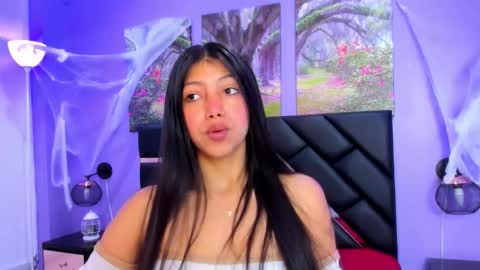 Kimberly Villalobos online show from November 8, 2025, 11:32 am
