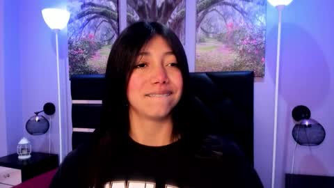 Snapshot of kimberlyvillalobos chatting on January 17, 2026, 11:37 am Kimberly Villalobos online show from January 17, 2026, 11:37 am