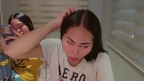 kimbratx online show from December 11, 2024, 2:52 am