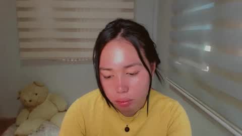 kimbratx online show from December 14, 2024, 3:18 am