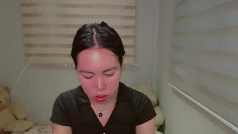 kimbratx online show from December 22, 2024, 11:41 pm