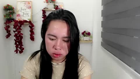 kimbratx online show from February 4, 2025, 10:45 pm