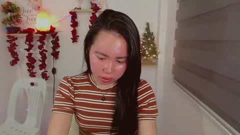 kimbratx online show from February 28, 2025, 3:26 am