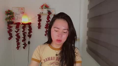 kimbratx online show from March 5, 2025, 10:54 pm