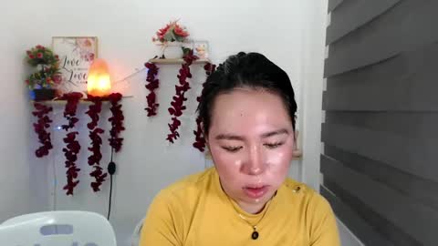 kimbratx online show from March 6, 2025, 10:26 pm