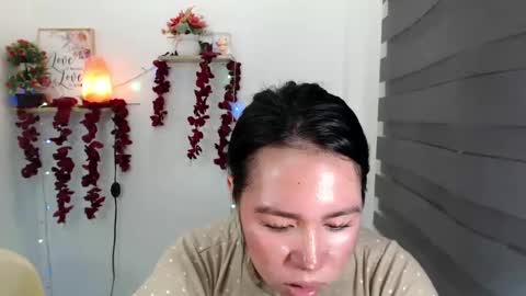 kimbratx online show from March 11, 2025, 1:48 am