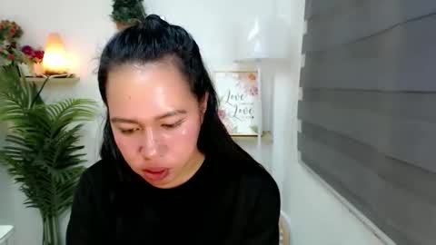 kimbratx online show from October 2, 2025, 12:17 am