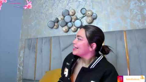  KIM  online show from November 6, 2025, 2:45 am