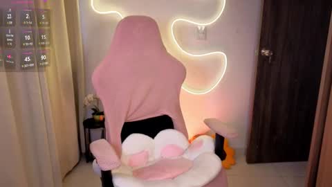 Kim 3 online show from May 25, 2026, 10:54 am