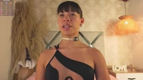 Snapshot of kimhilton_ chatting on November 4, 2025, 3:38 am kimhilton online show from November 4, 2025, 3:38 am