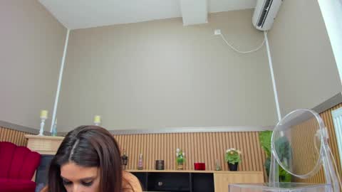 Snapshot of kimi_ivy chatting on January 7, 2025, 10:43 am kimi_ivy online show from January 7, 2025, 10:43 am