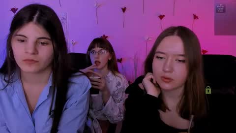 just Kimi  online show from March 3, 2026, 8:04 pm